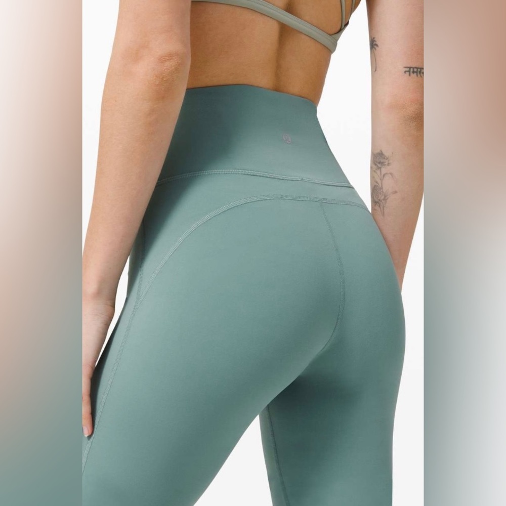 Lululemon Groove Pant Flare Super High-Rise *Nulu
Tidewater Teal